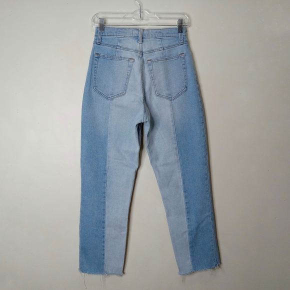 Abercrombie & Fitch Curve Love The Ankle Straight Ultra High Rise Jeans - Picture 2 of 10